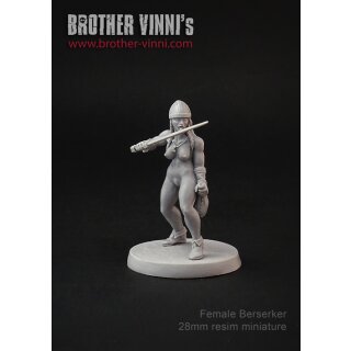 Female Berserker with Wine (28 mm)