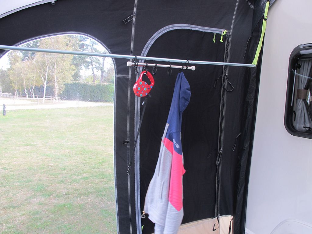 Dometic Hanging Rail front to rear Zeltkleiderstange