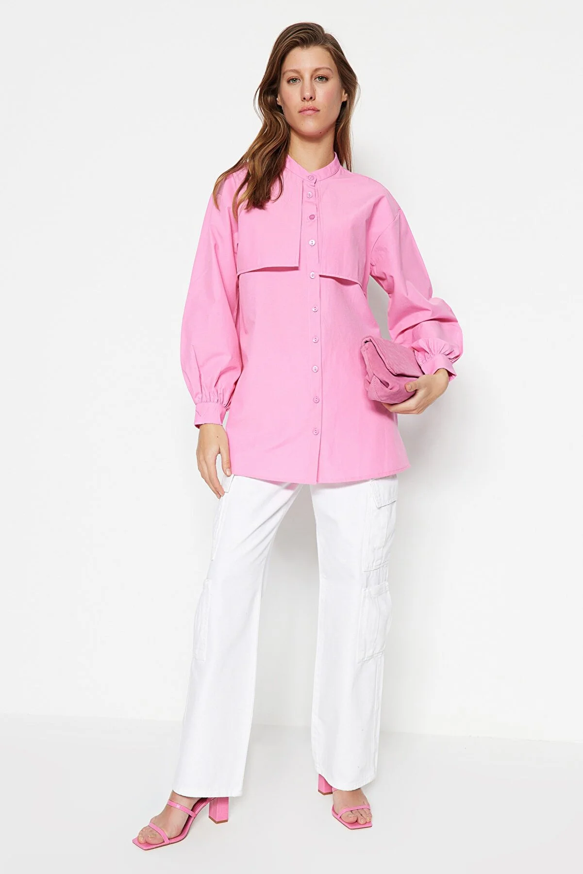 Trendyol Modest  Rosa gewebtes Baumwollhemd TCTSS23TG00030