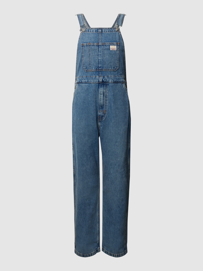 Latzhose mit Label-Patch in jeans