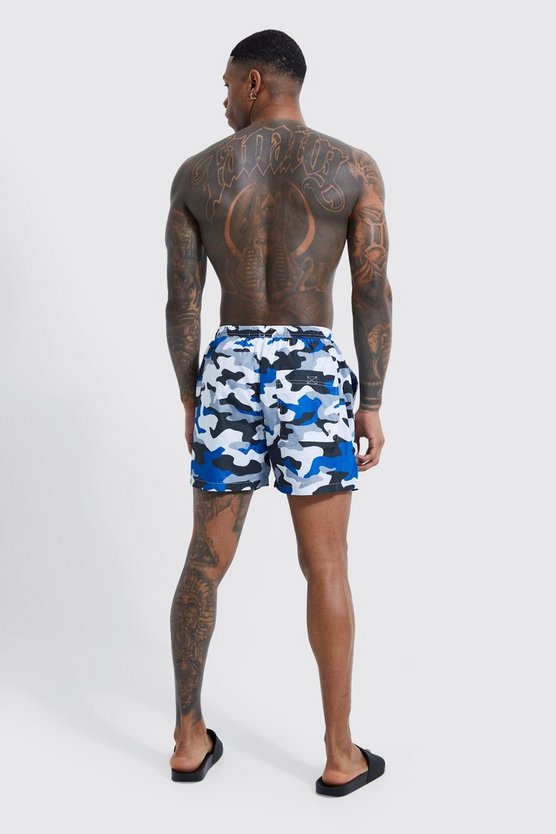 Mittellange Camouflage Badehose