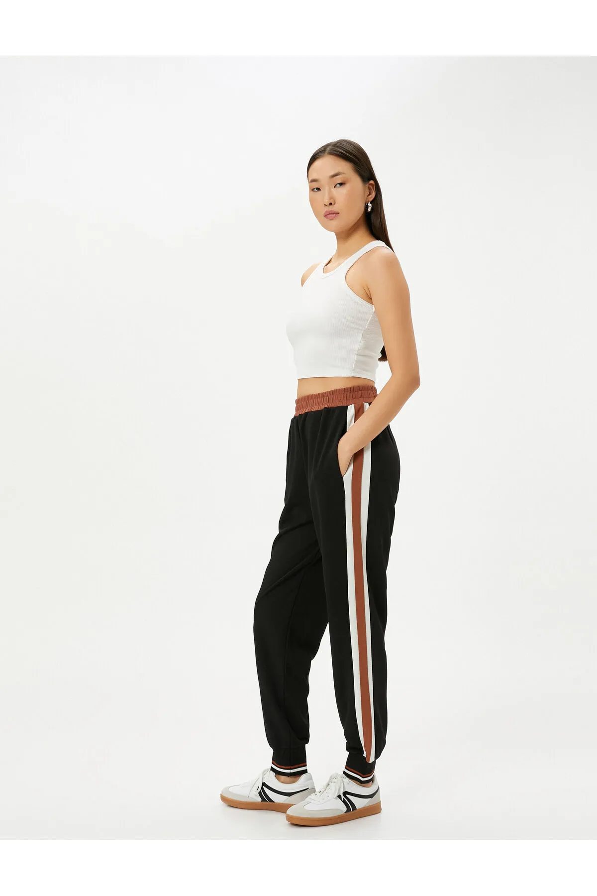 Koton  Jogginghose - Rosa - Relaxed