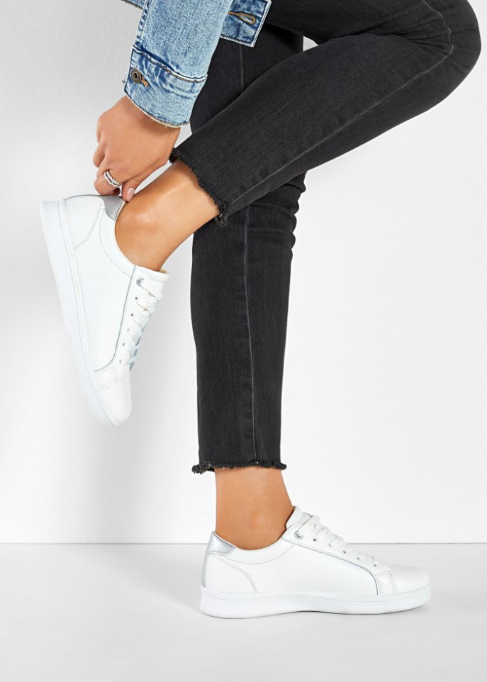 Sneaker aus Leder
