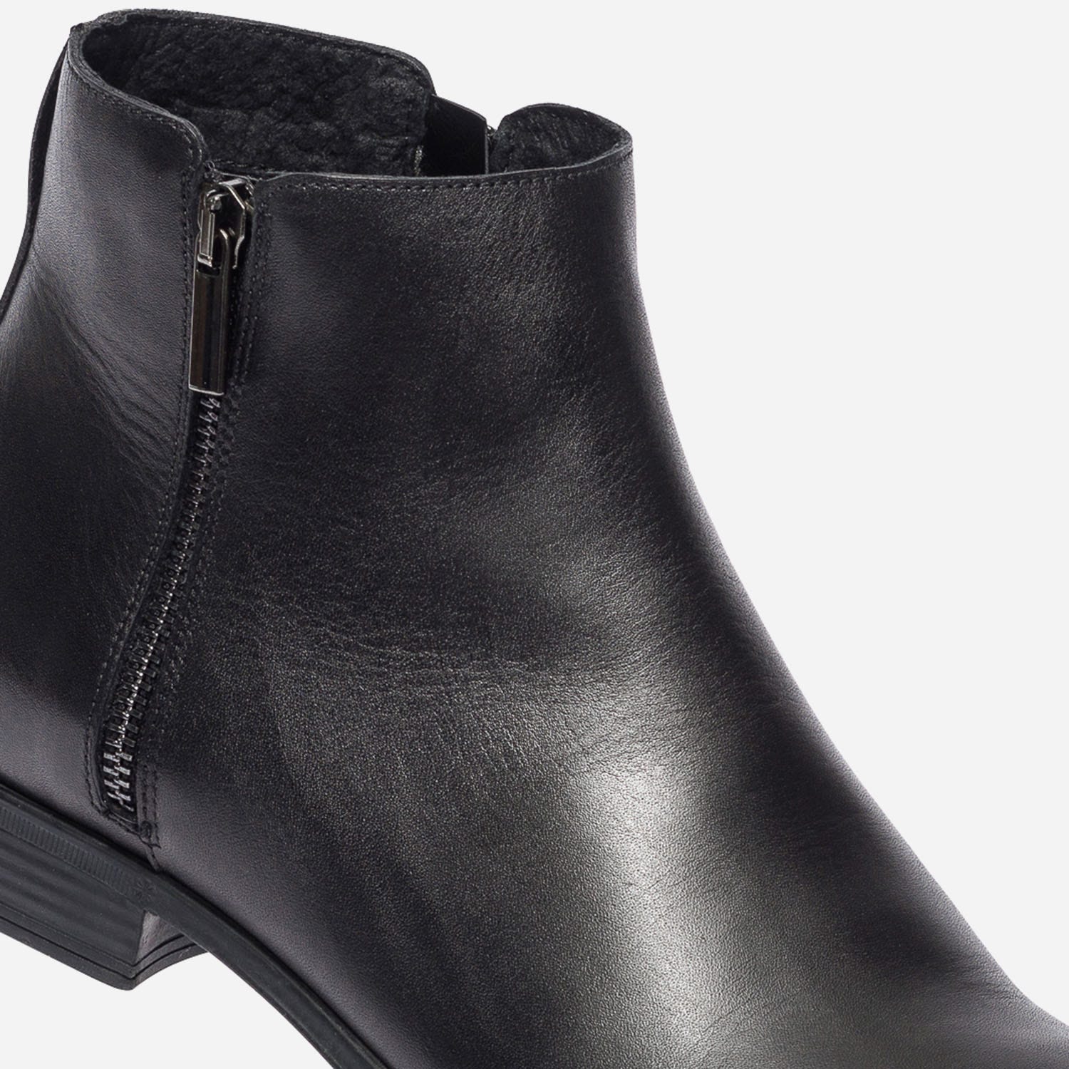 Boots noir en cuir à double zips