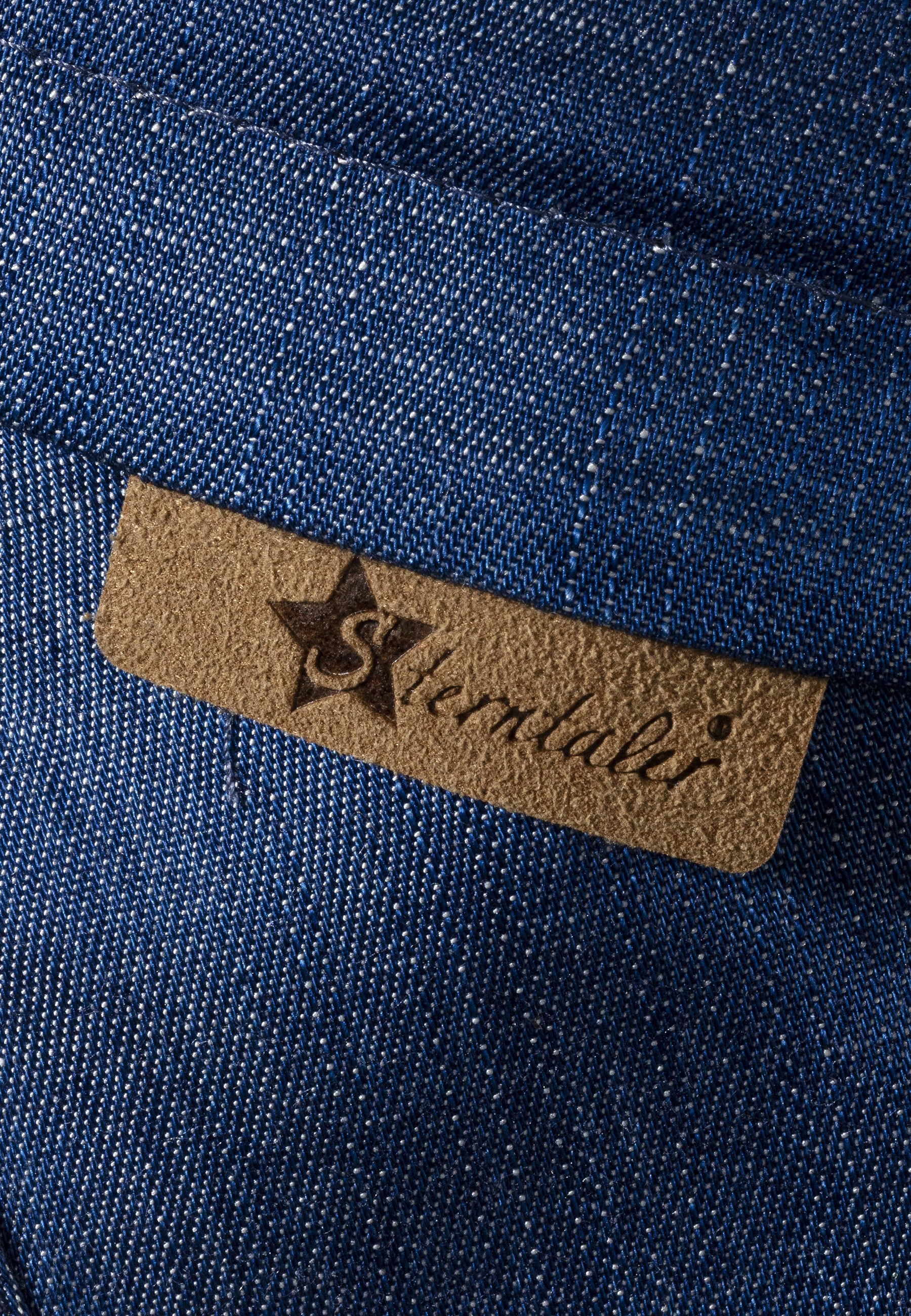 Schirmmütze mit Nackenschutz aus leichtem Jeansstoff