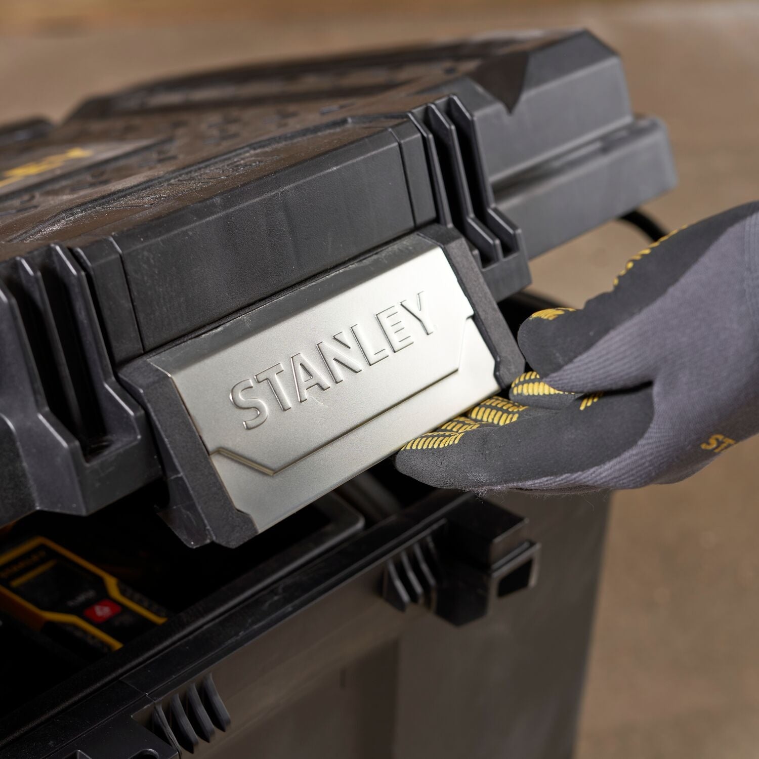 Stanley STST33090-1 One Touch Tool Trolley 52L