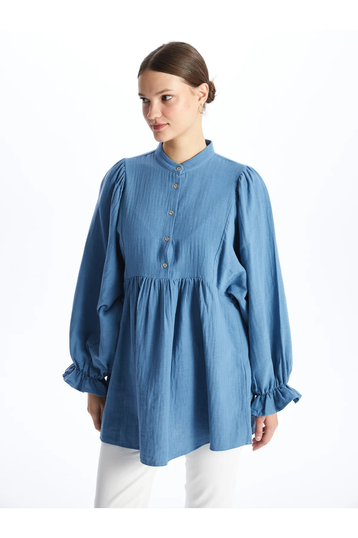 LC Waikiki  Gerade geschnittene, langärmlige Oversize-Damentunika mit hohem Kragen
