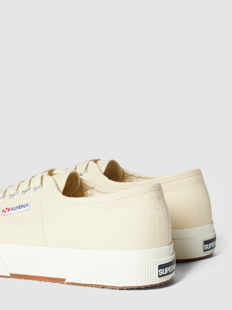 Sneaker mit Schnürverschluss Modell 'COTU' in offwhite