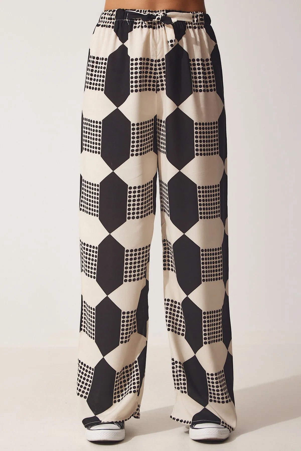 Happiness İstanbul  Cremefarbene, schwarze, lockere Viskose-Sommerhose für Damen mit hoher Taille BH00354