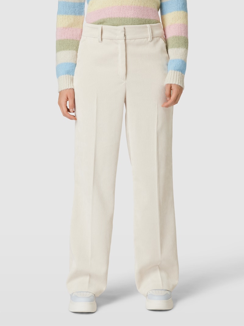 Cordhose mit Gesäßtaschen Modell 'AMELIE' in offwhite
