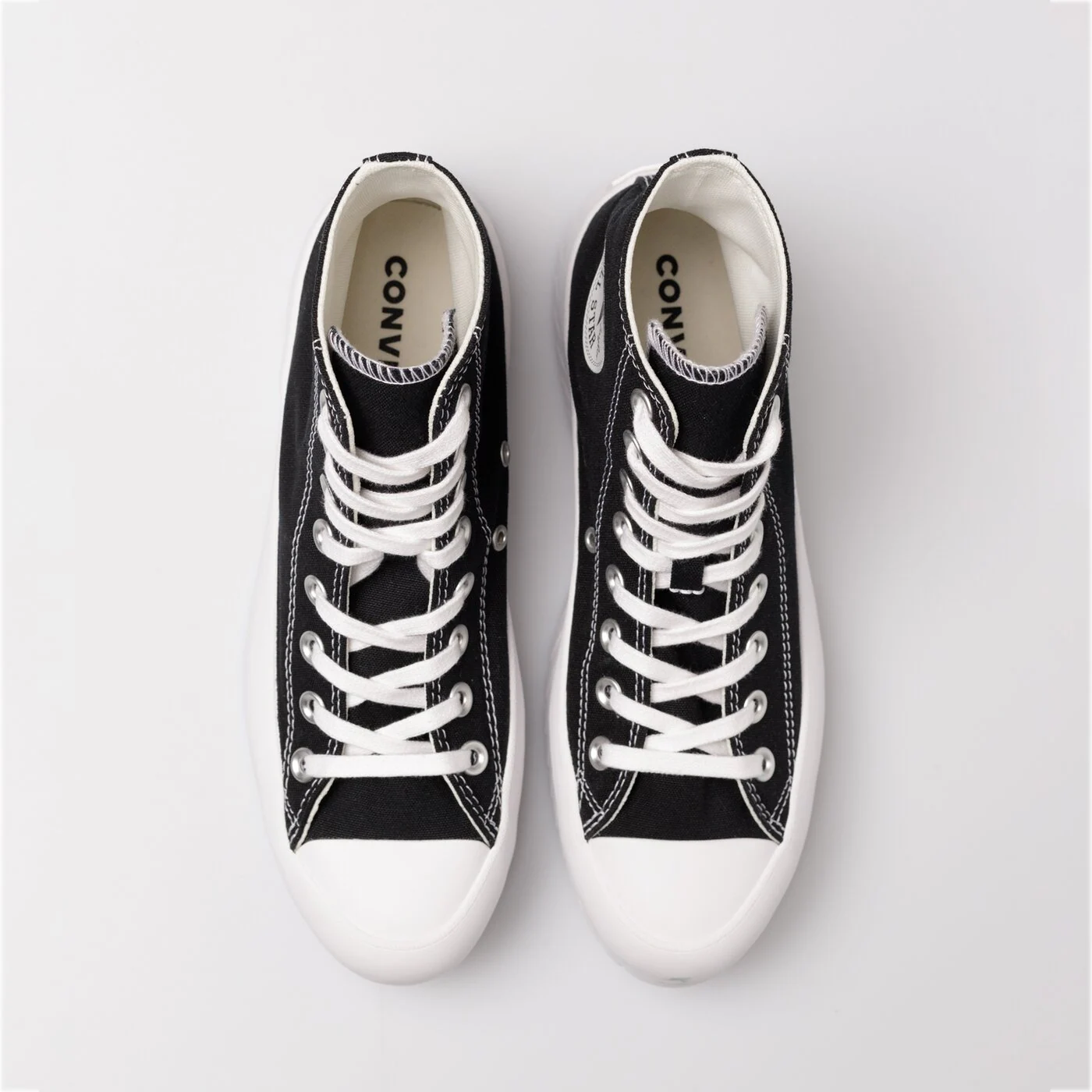 CONVERSE CHUCK TAYLOR ALL STAR LUGGED 2.0 Schwarz