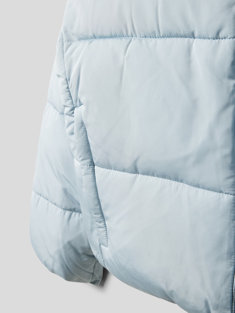 Steppjacke mit Stehkragen Modell 'charlie' in hellblau