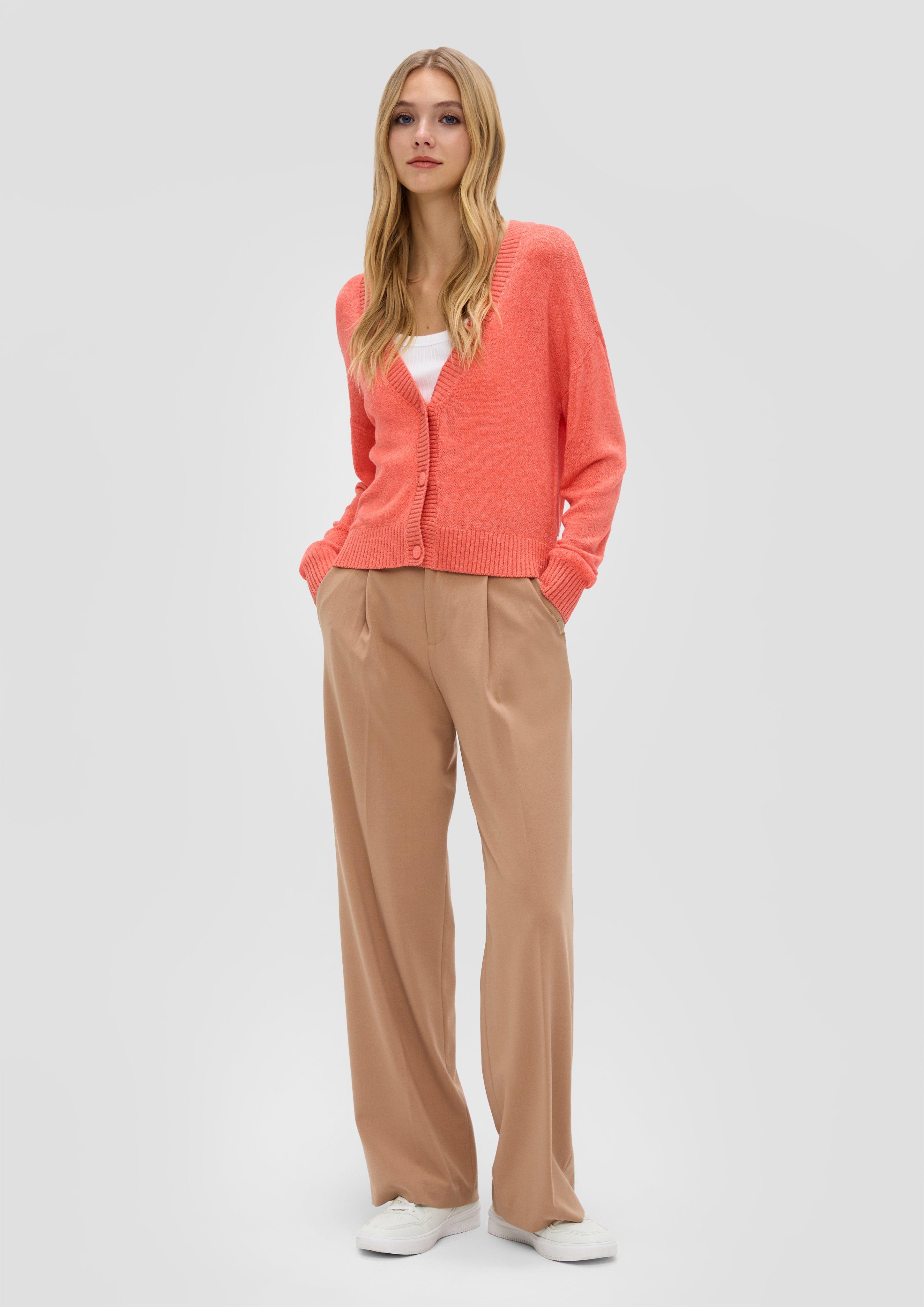 Verkürzte Strickjacke mit Knöpfen  2143199-2347