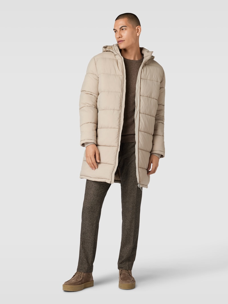 Steppmantel mit Kapuze Modell 'COOPER' in offwhite
