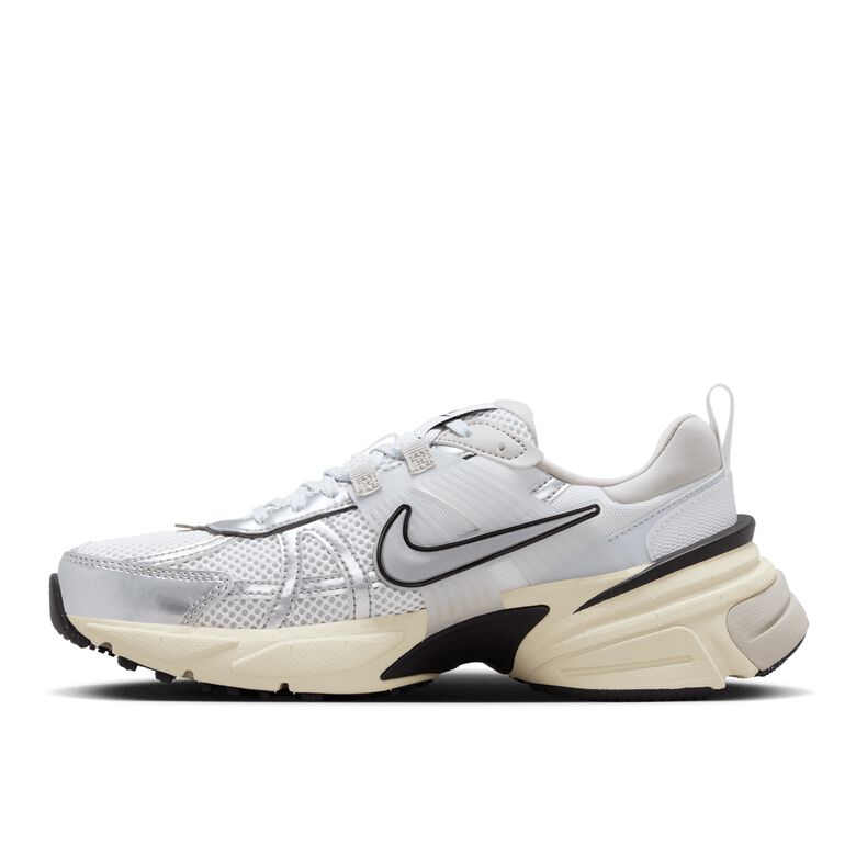 NIKE V2K Run 
