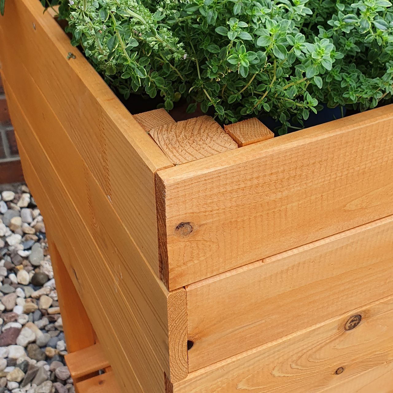 PROMEX Promadino Balkon-Kräuterbeet auf Beinen honigbraun