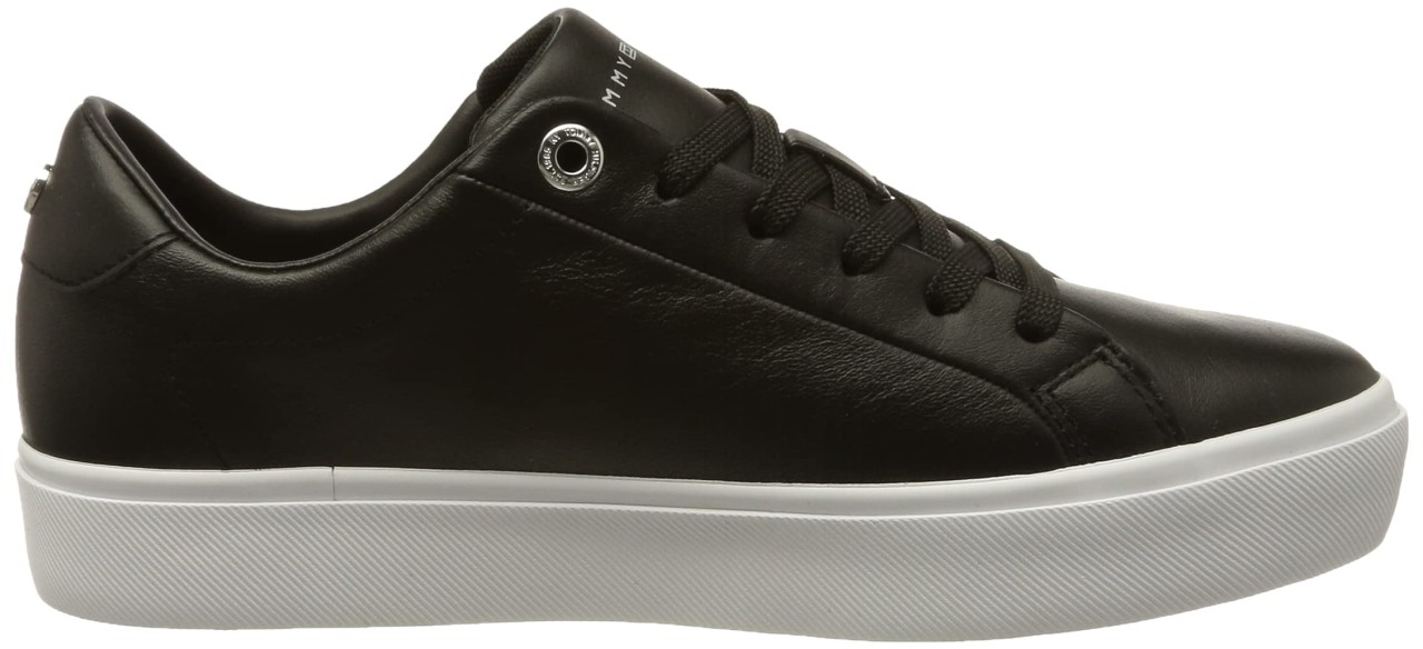 TOMMY HILFIGER Freizeit Schnürer schwarz Low-Top Sneaker