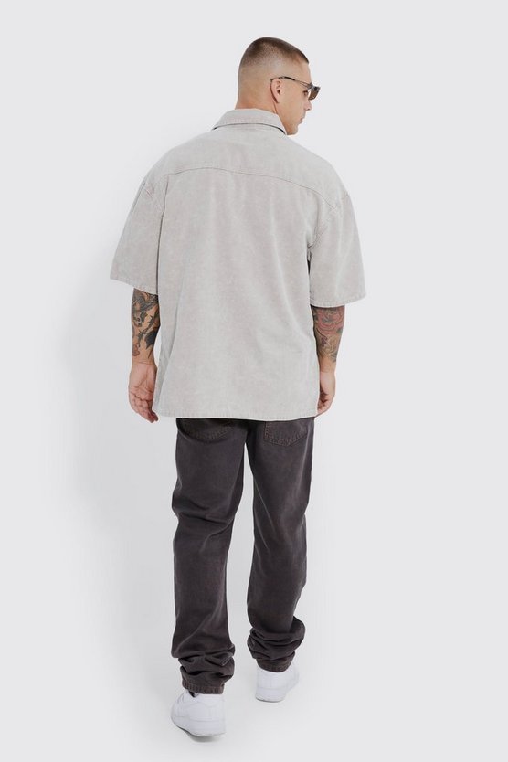 Kastiges Oversize Hemd mit Acid-Waschung