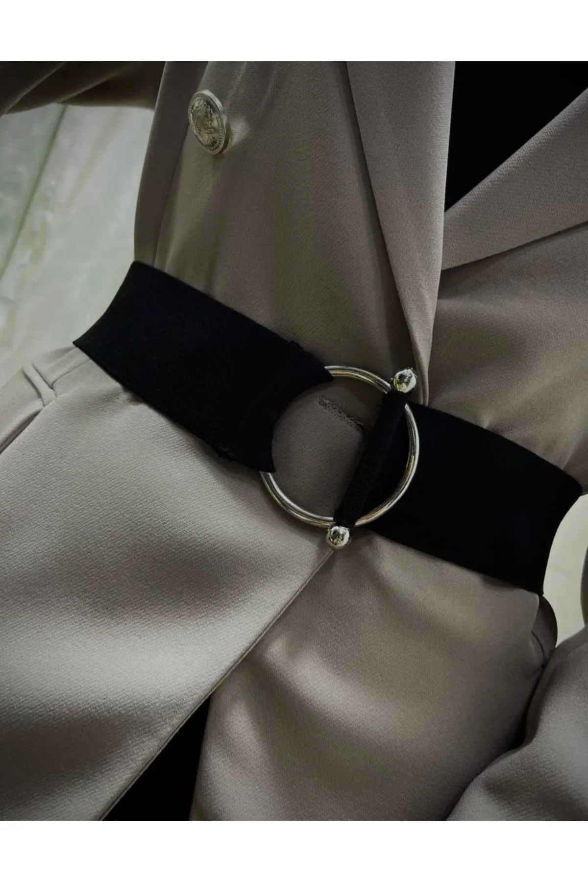 Fiori  Elastischer Damengürtel mit Ring und Neckholder-Schnalle, Jackengürtel, Hemdgürtel, Kleidergürtel