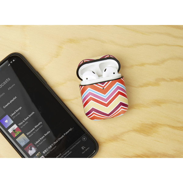 STRIPED EARBUD CASE