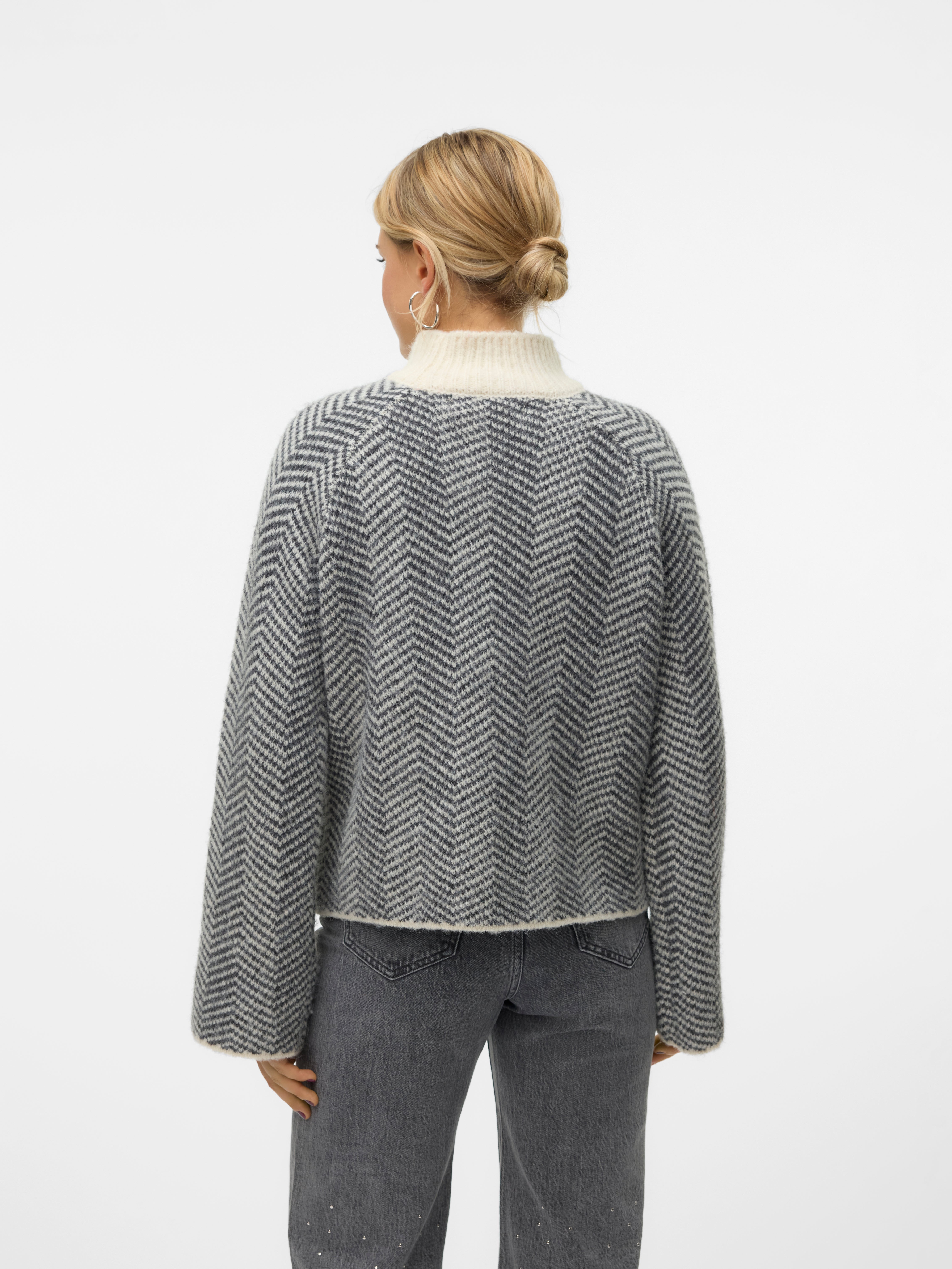 VMNAOMI Pullover