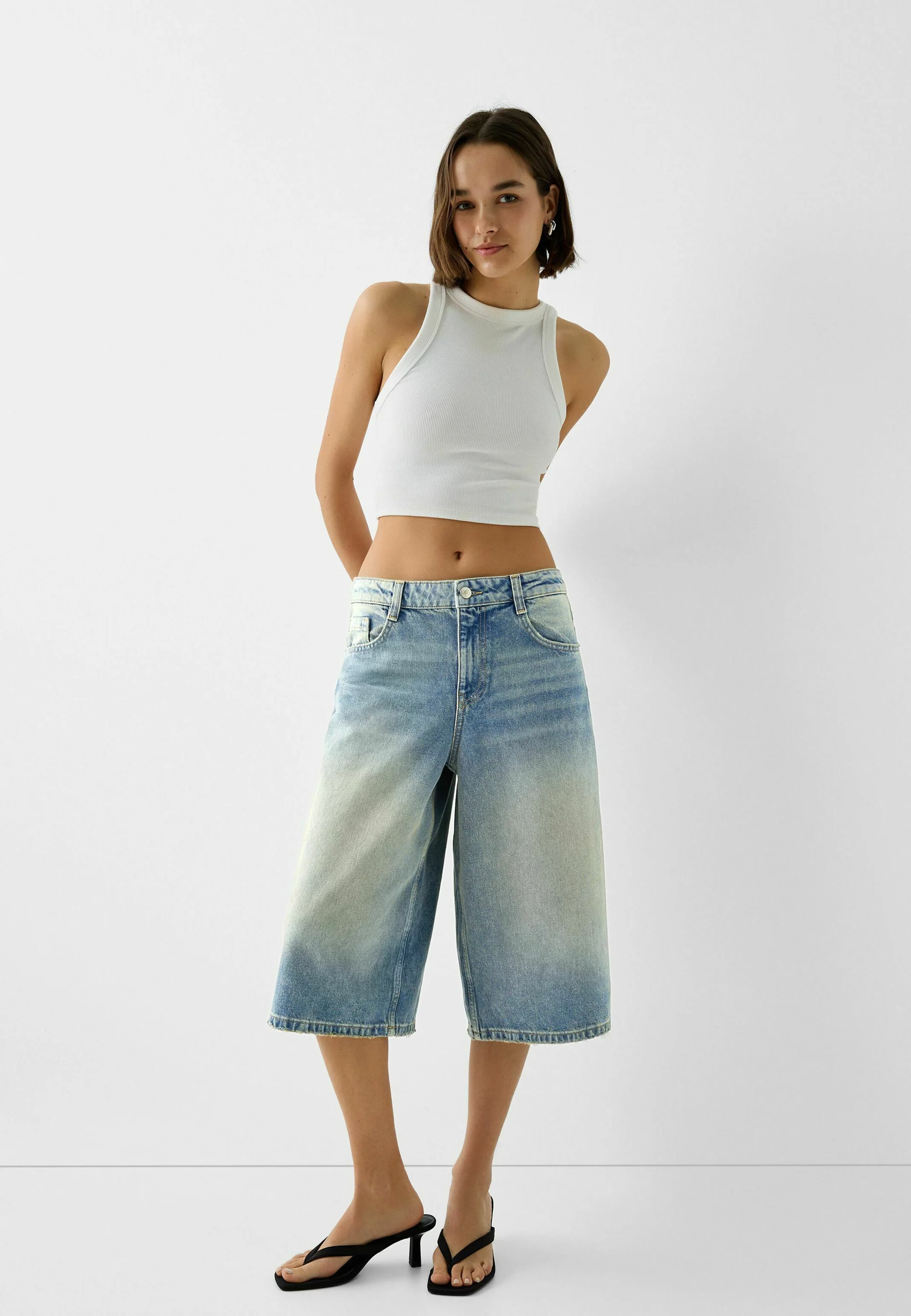 Bershka BAGGY BERMUDA - Falda vaquera