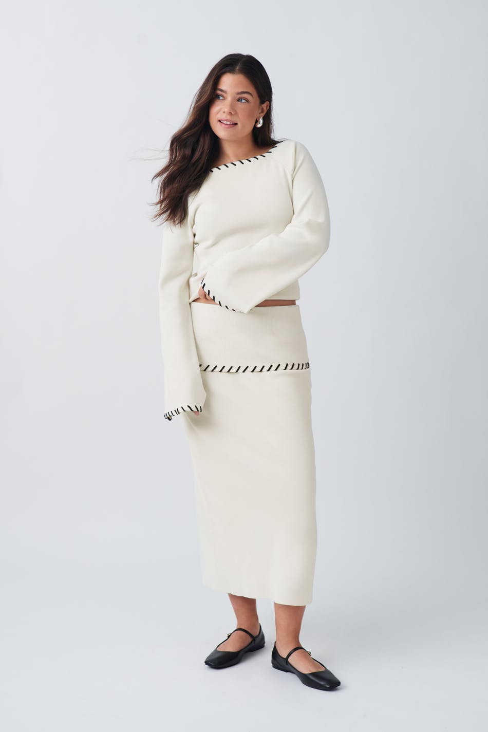 Blanket stitch knit skirt