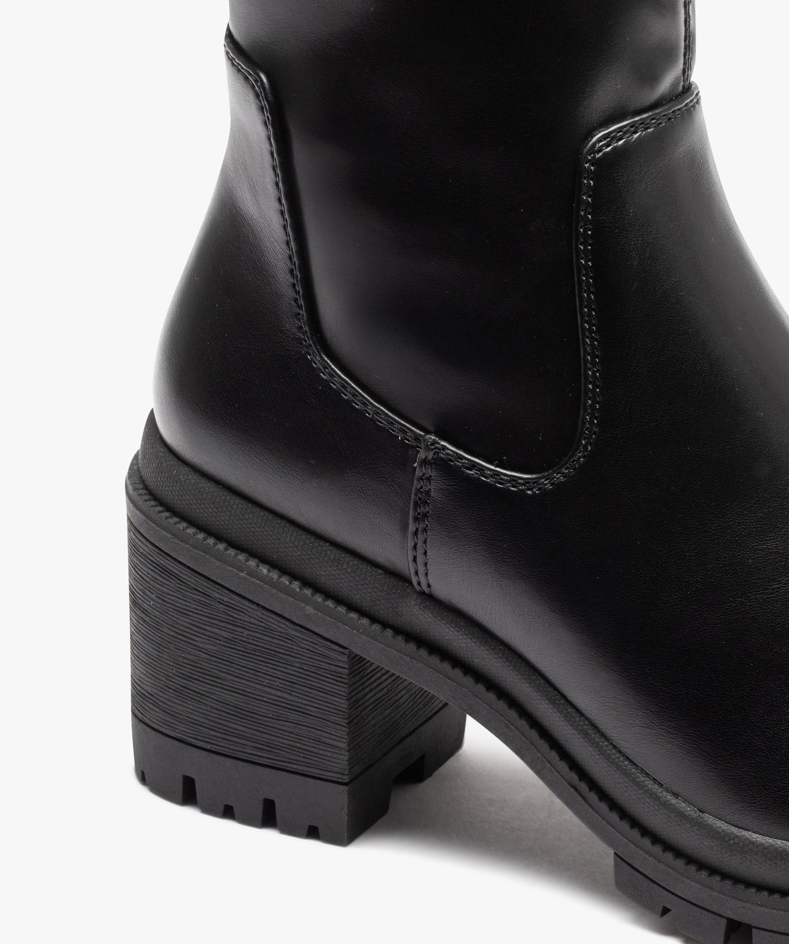 Boots femme unies à talon carré et semelle crantée avec c... noir | GEMO