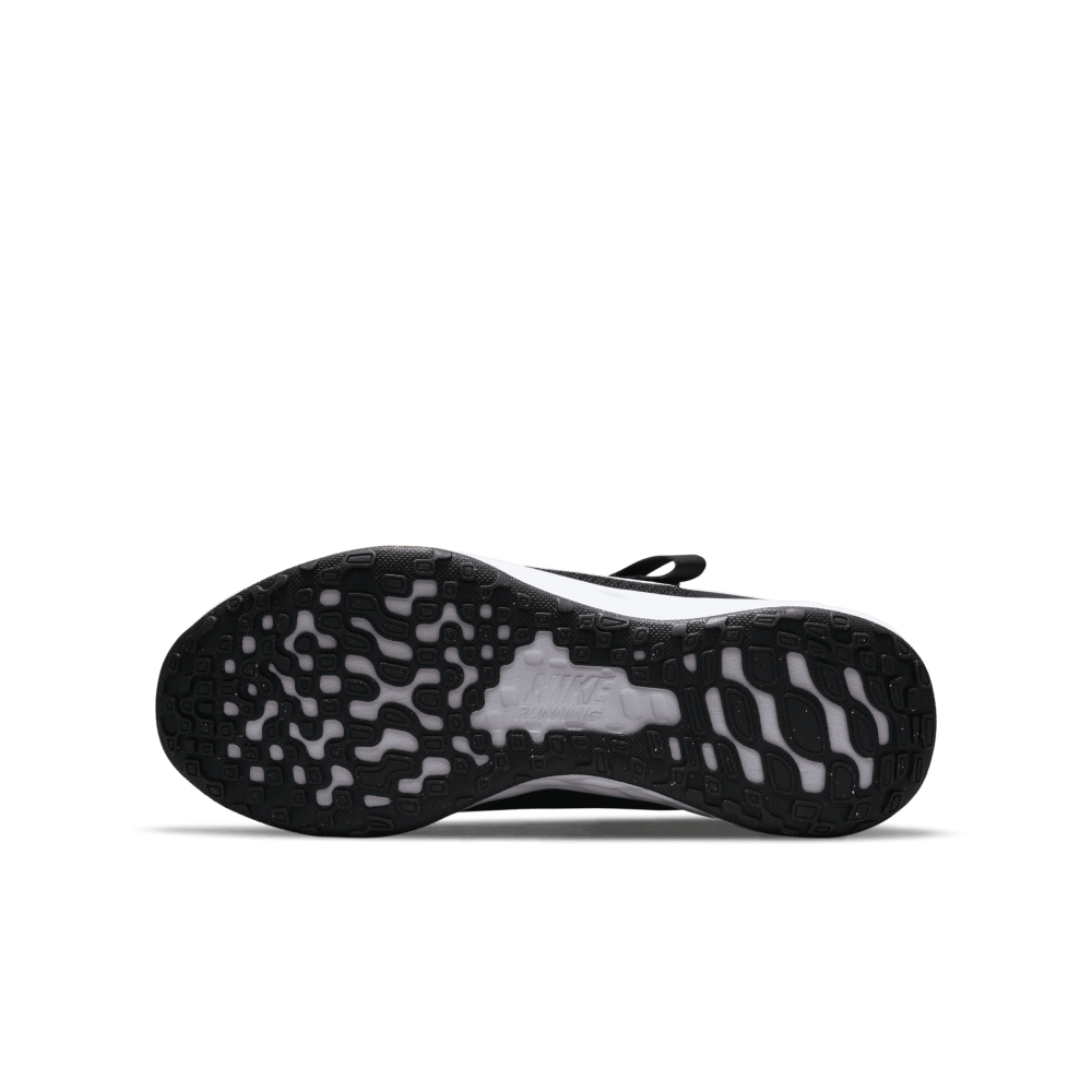 Nike Revolution 6 FlyEase DD1113-003 / schwarz