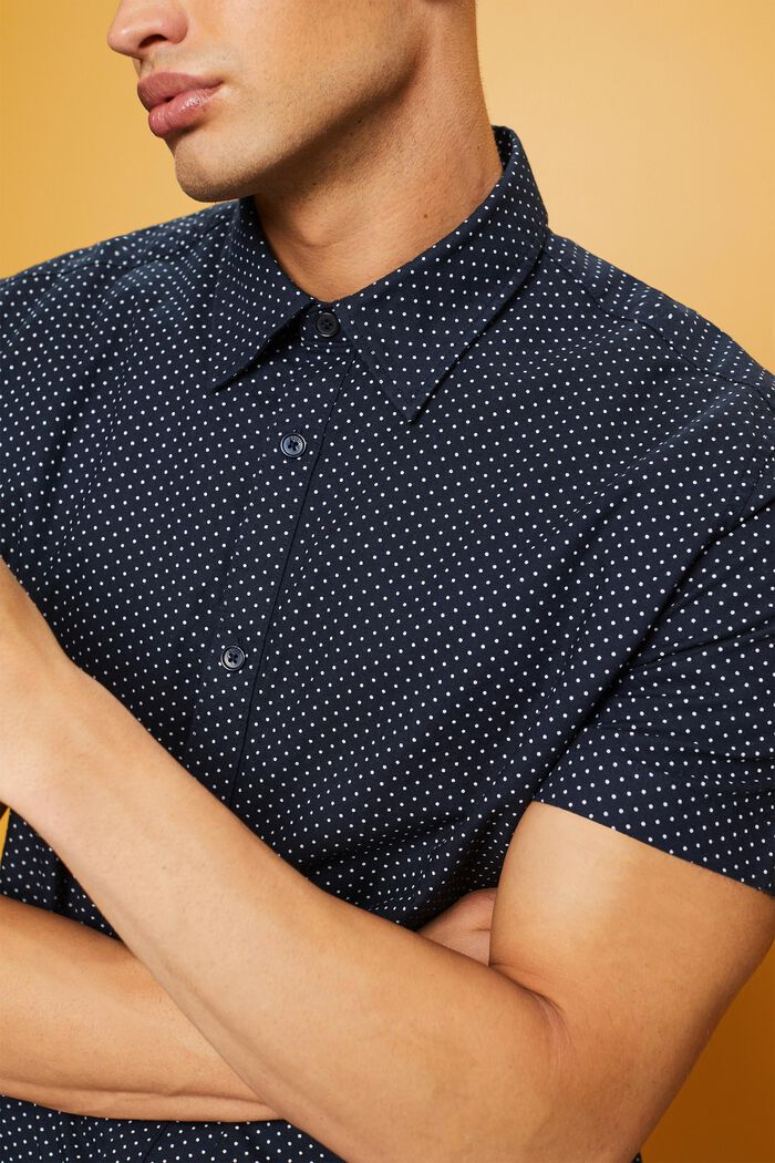 Button-Down-Hemd mit Print