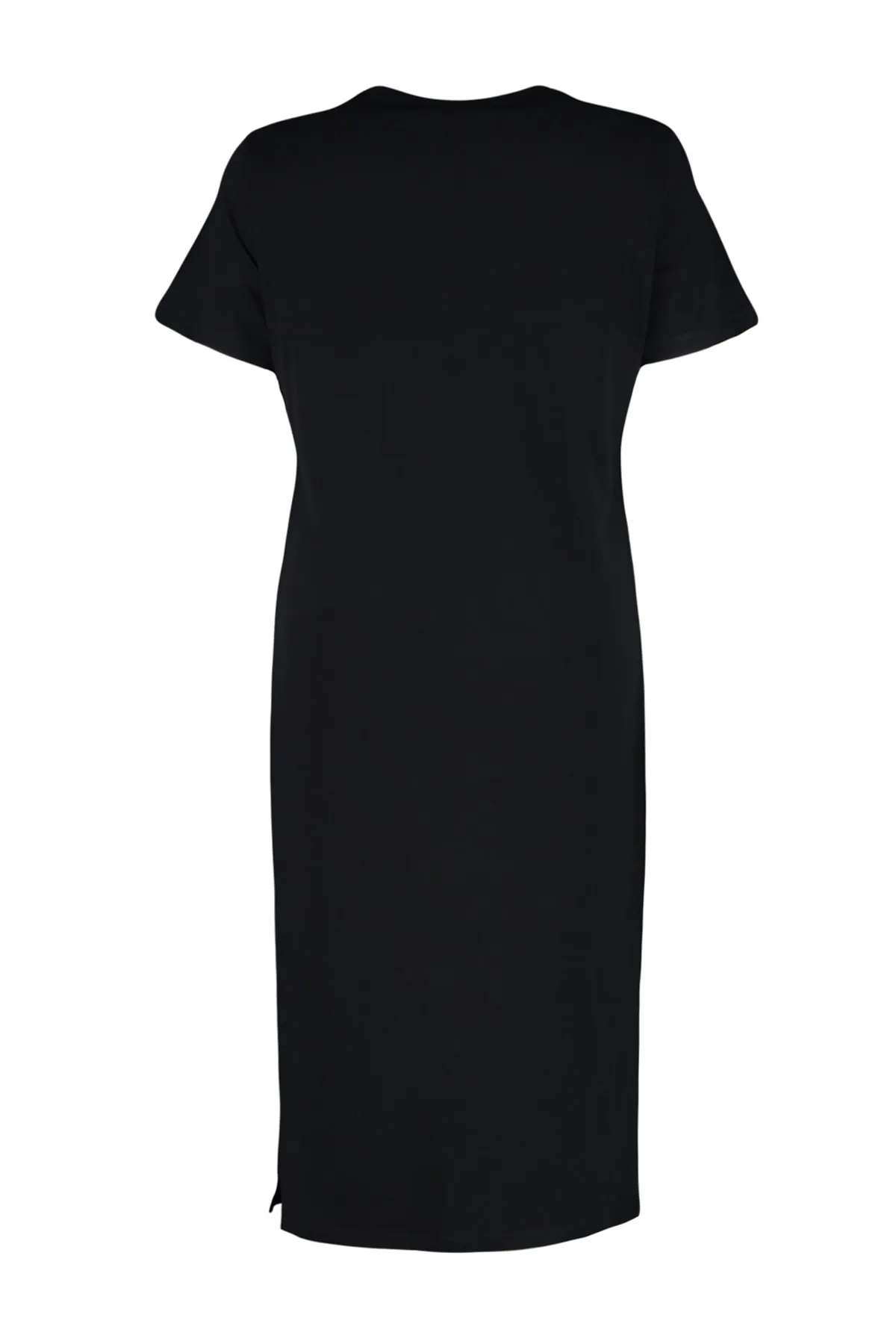 Trendyol Curve  Schwarzes Strickkleid mit Rundhalsausschnitt und Schlitz TBBSS23AH00159