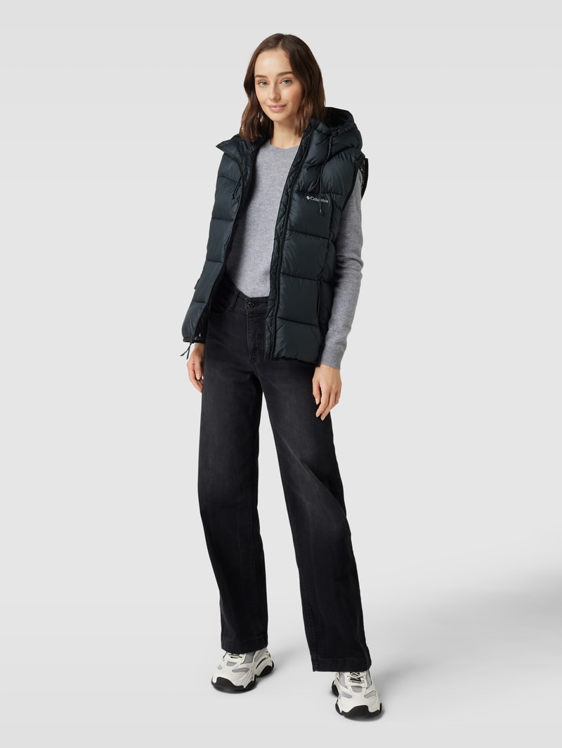 Steppweste mit Kapuze Modell 'PIKE LAKE II INSULATED VEST' in schwarz