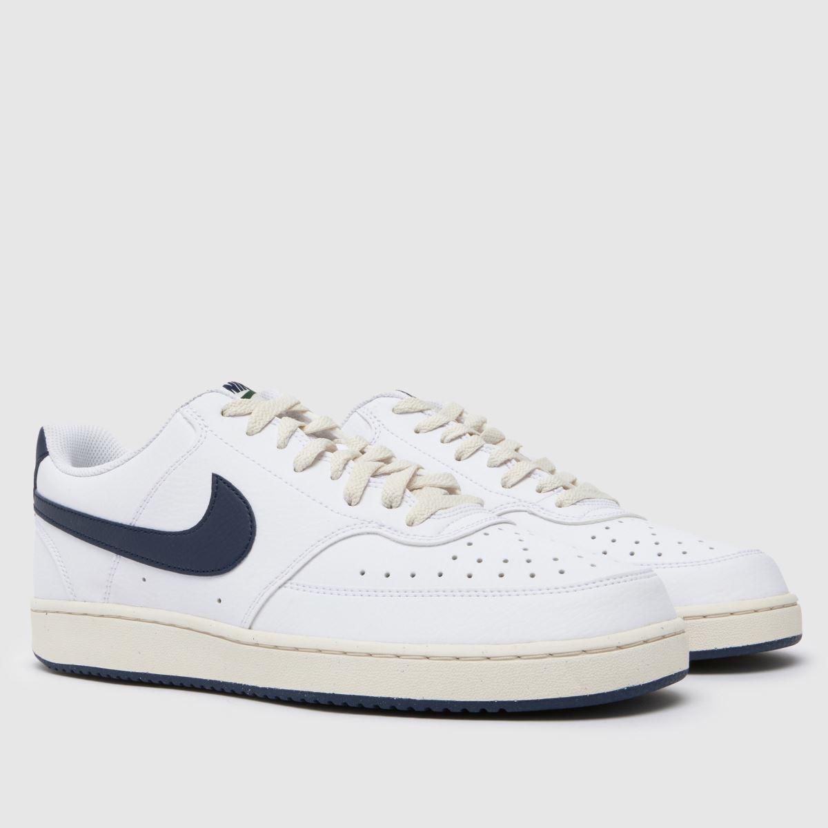 Športni copati Nike Court Vision v beli in mornarsko modri barvi