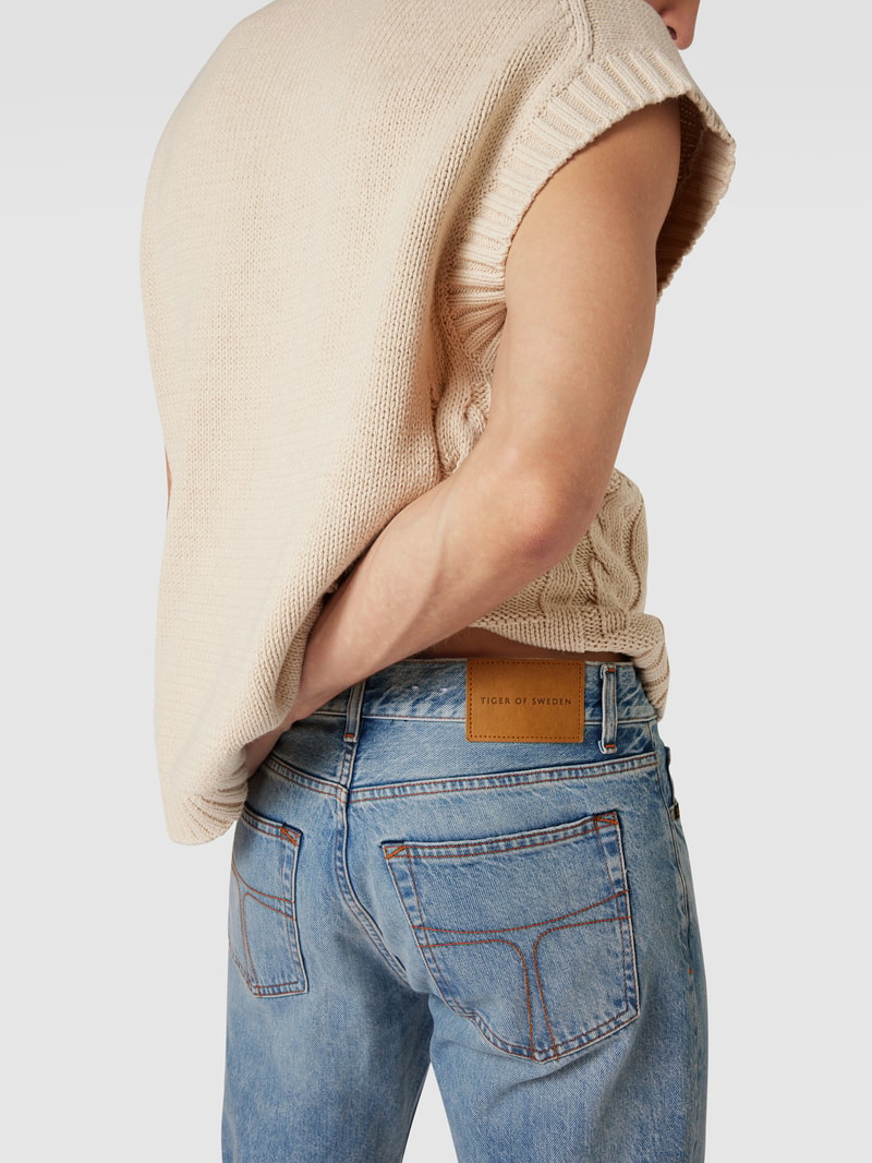 Straight Fit Jeans aus Bio-Baumwolle in hellblau