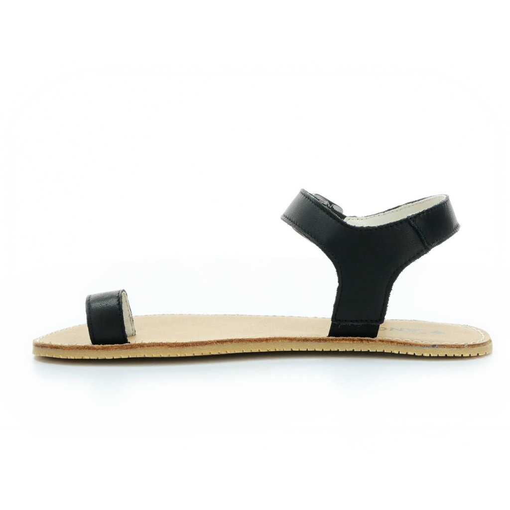 Angles Aura Black Sandalen