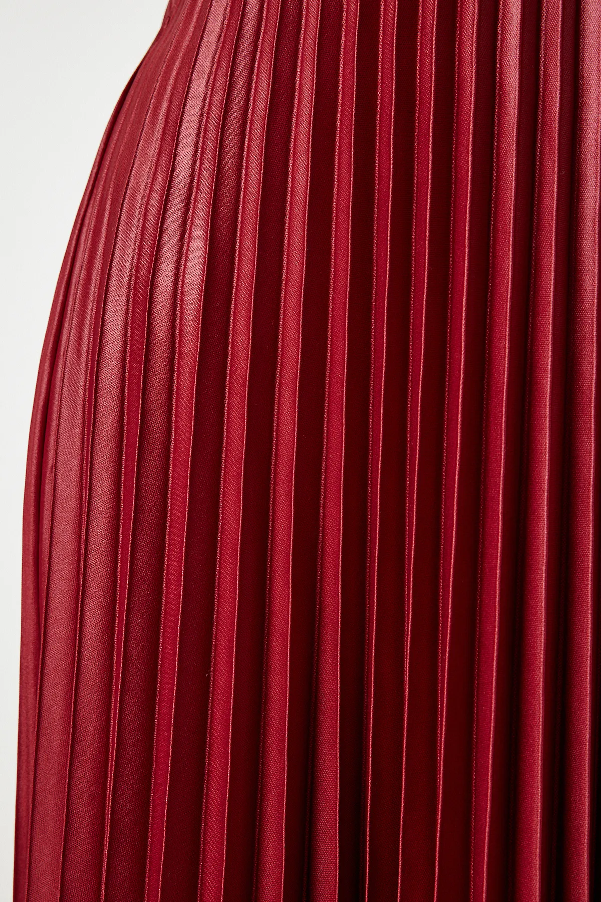 Happiness İstanbul  Roter Plissee-Strickrock mit glänzender Oberfläche für Damen LJ00002