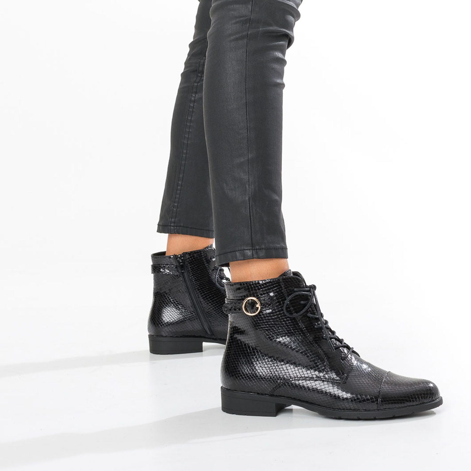 Bottine noire effet python