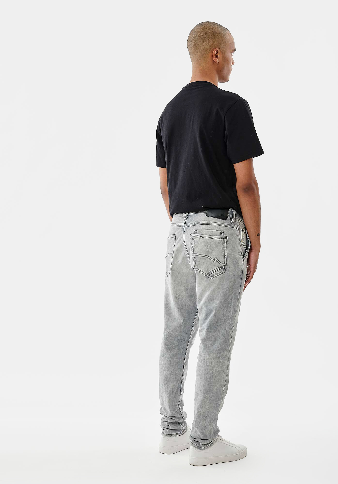 ERWIN  Jean slim tapered Homme
