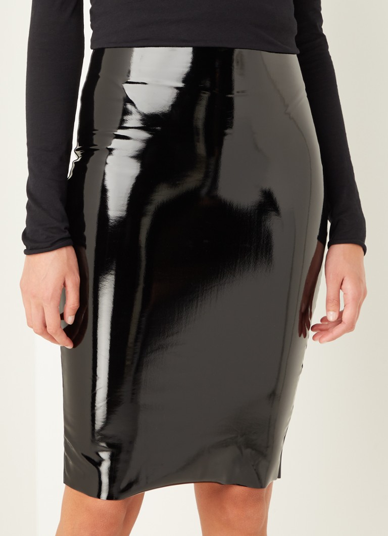 Commando pencil skirt with patent finish and slit