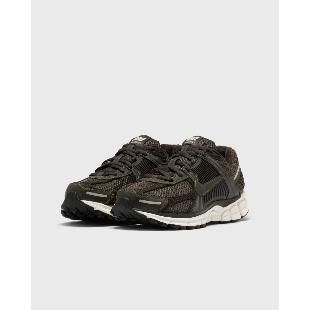 Nike Zoom Vomero 5 WMNS FQ8898-325 / grün