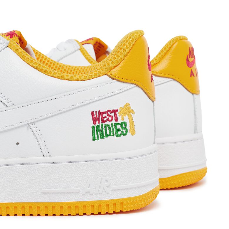 NIKE Air Force 1 Low Retro Qs 