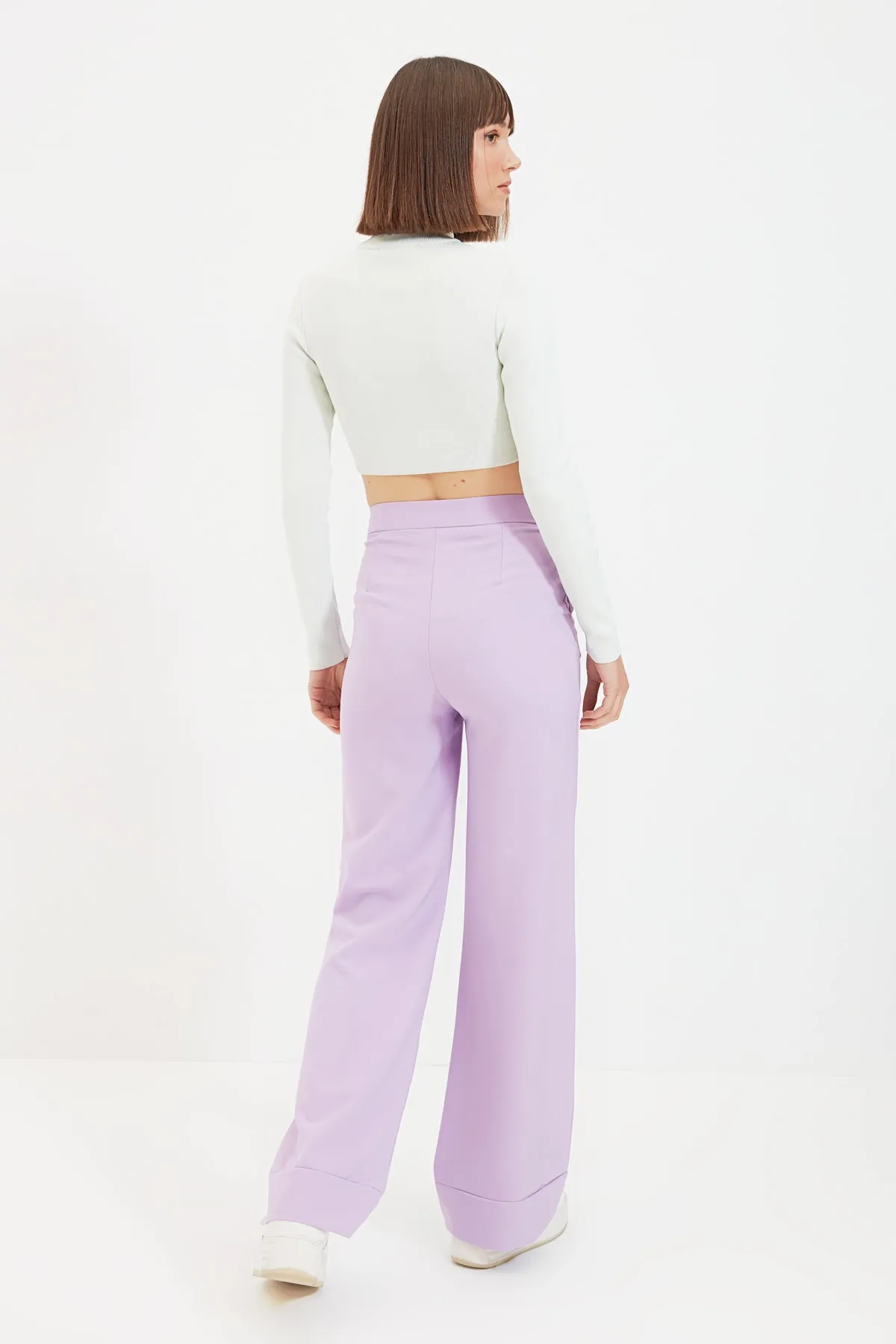Trendyol Collection  Fliederfarbene Hose mit weitem Bein/Webhose mit weitem Bein TWOSS19ST0179