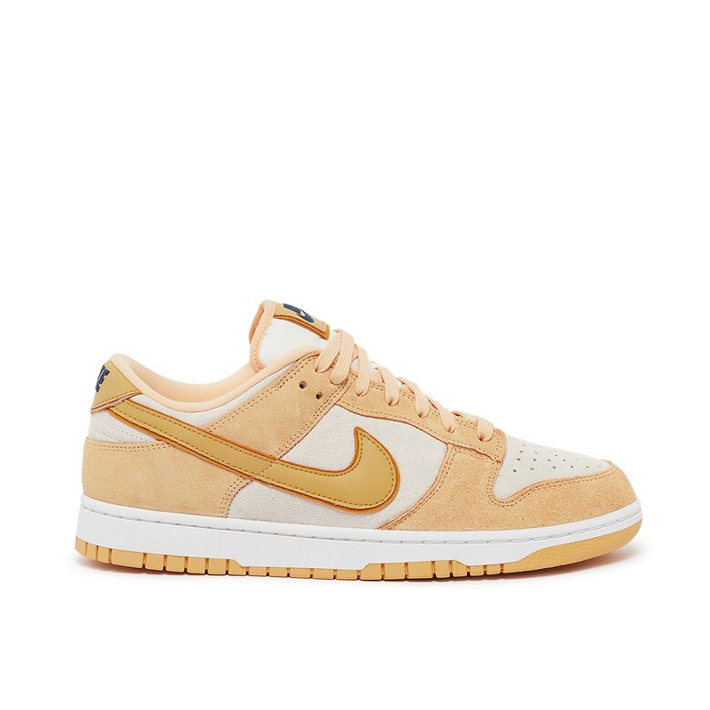 NIKE Wmns Dunk Low 
