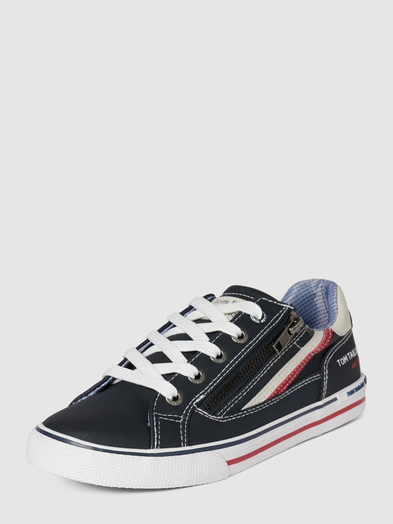 Sneaker mit Label-Details in marineblau