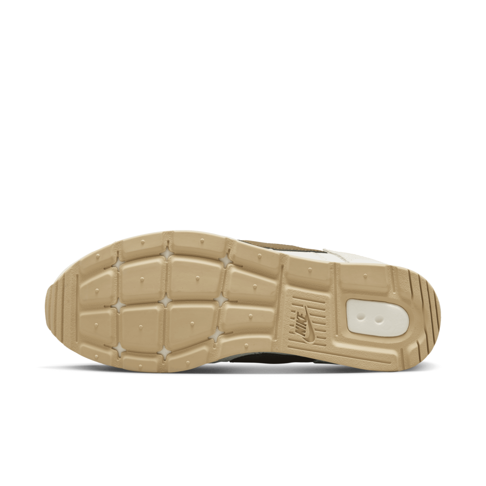 Nike Venture Runner CK2948-007 / grau