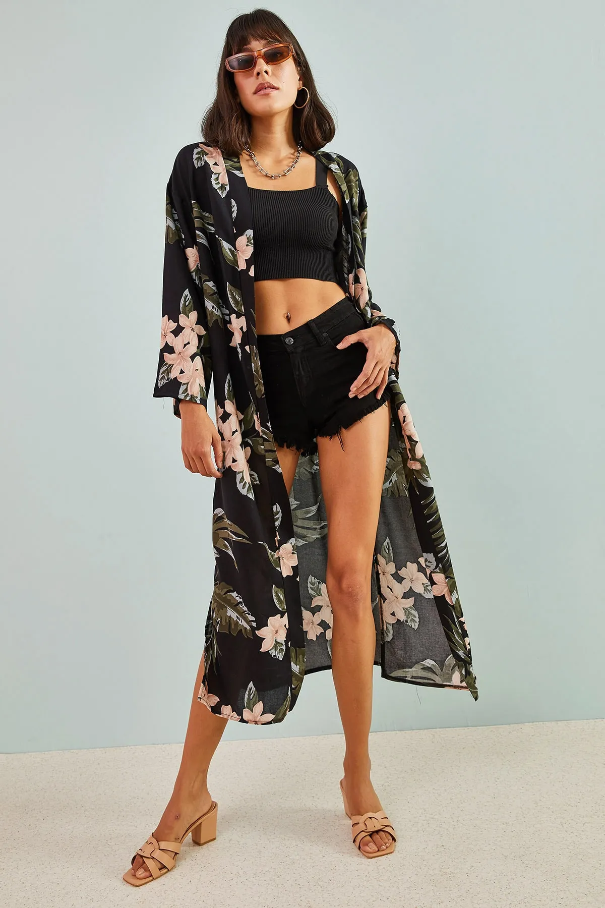 Bianco Lucci  Mehrfarbig gemusterter Damen-Kimono mit Gürtel