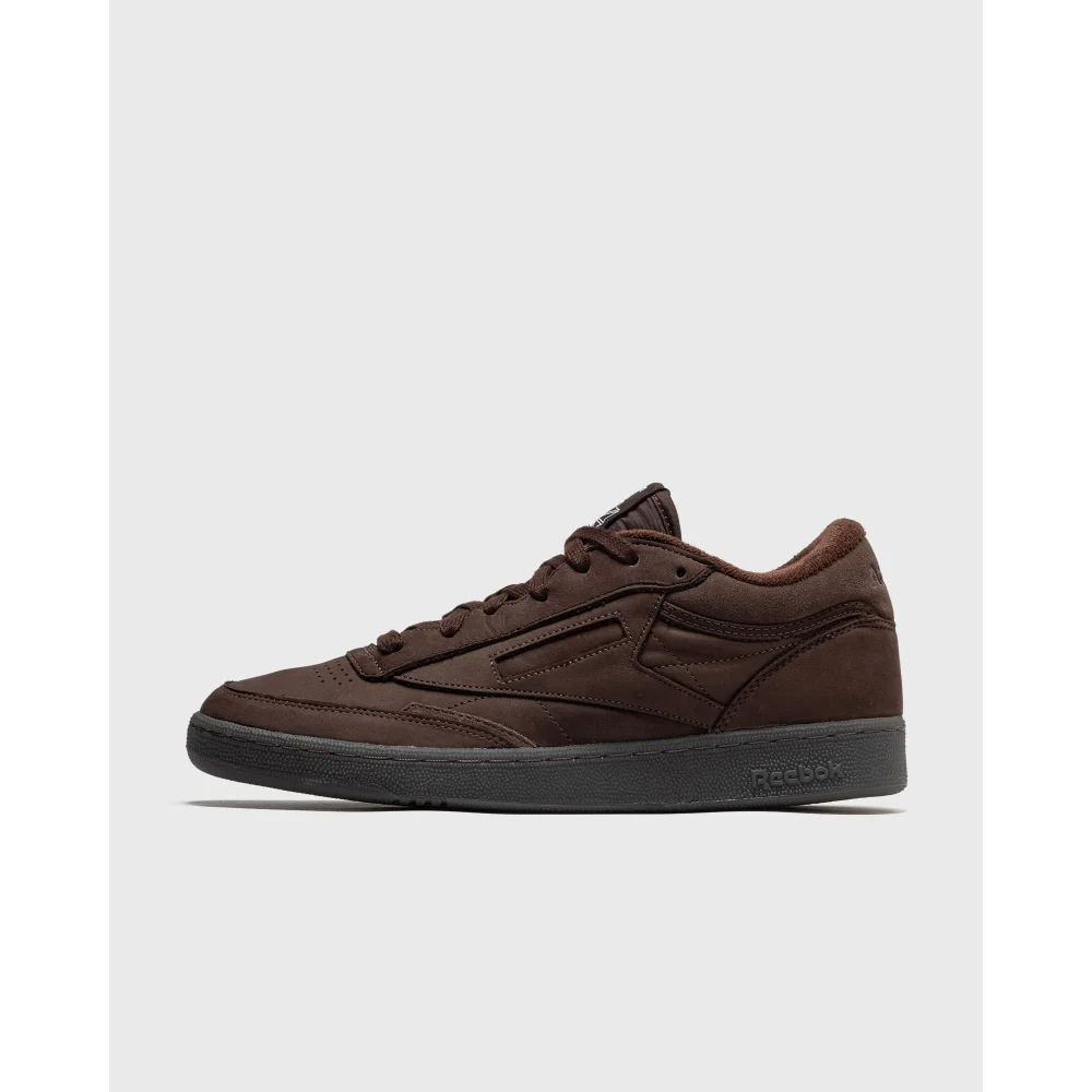 Reebok x Adsum Club C Mid II IF7935 / braun