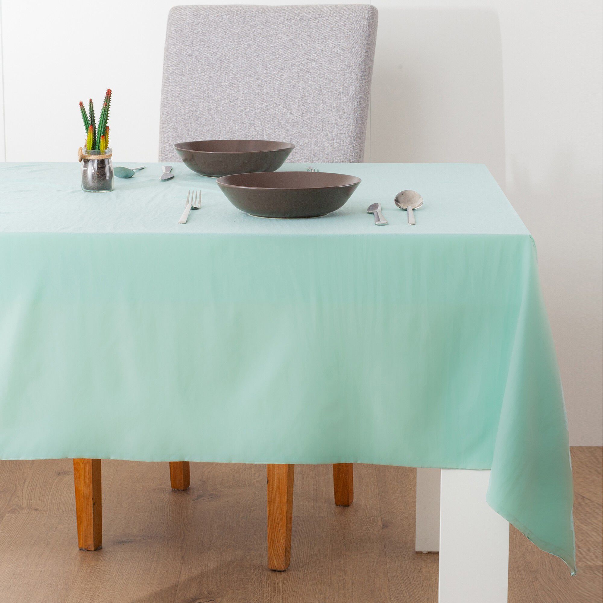 Nappe unie toucher peau de pêche