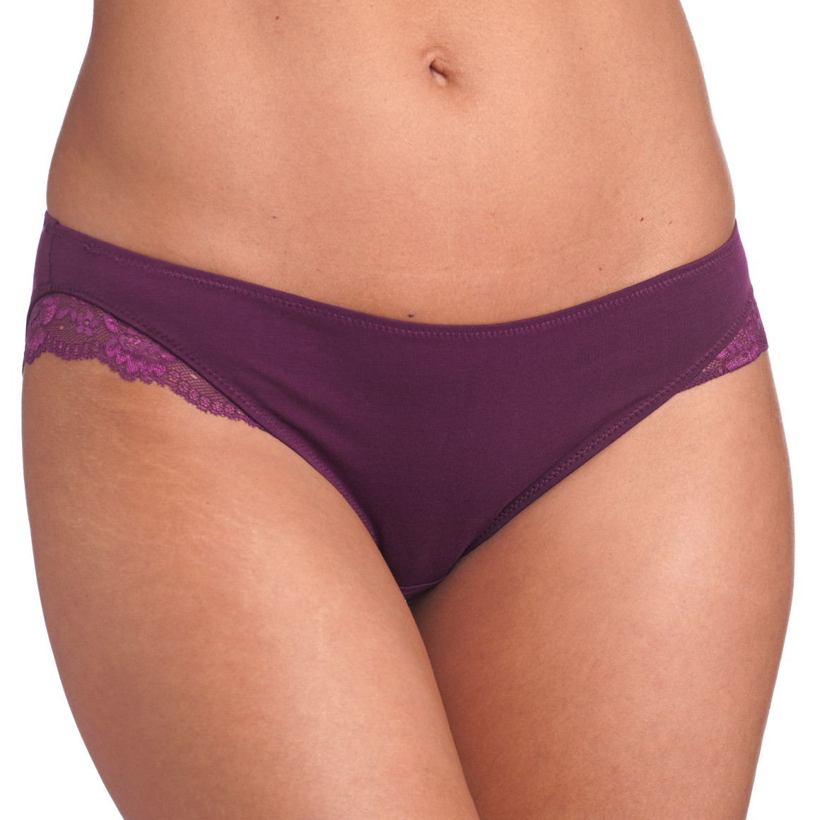 4 Damen Slips mit dezenter Spitze