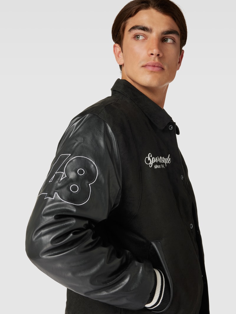 College-Jacke mit Label-Stitching in schwarz